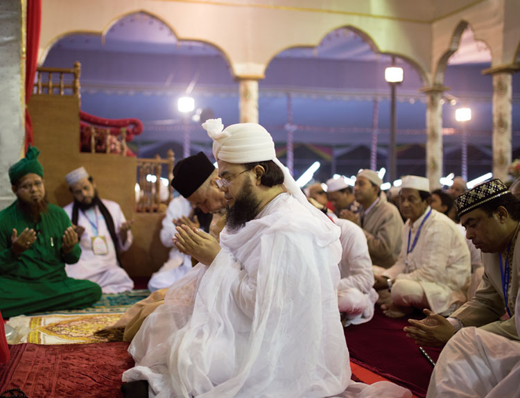 প্রার্থনাই শক্তি ধ্যানই মুক্তি